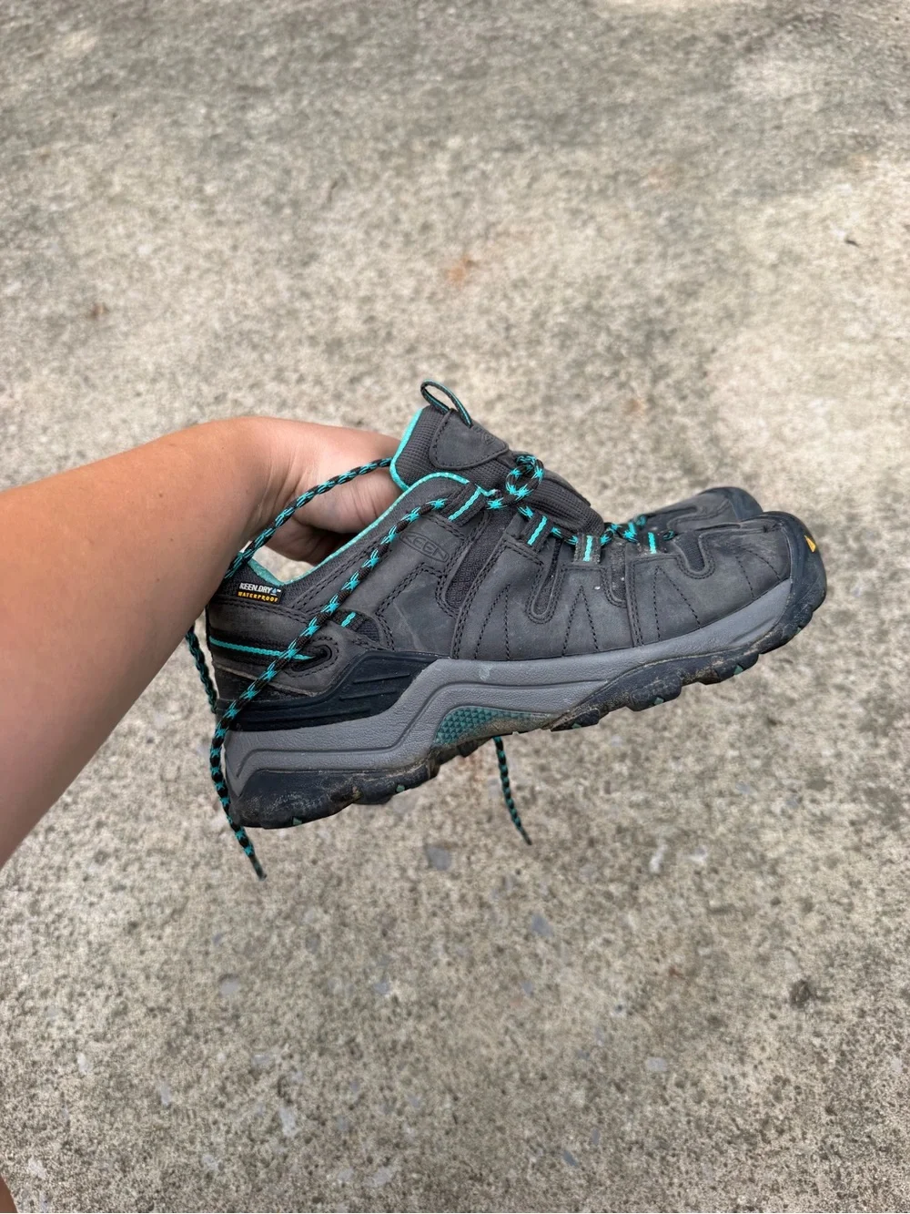 KEEN Gypsum Waterproof Hiking Shoes – Women’s Size 8 (EU 38.5)